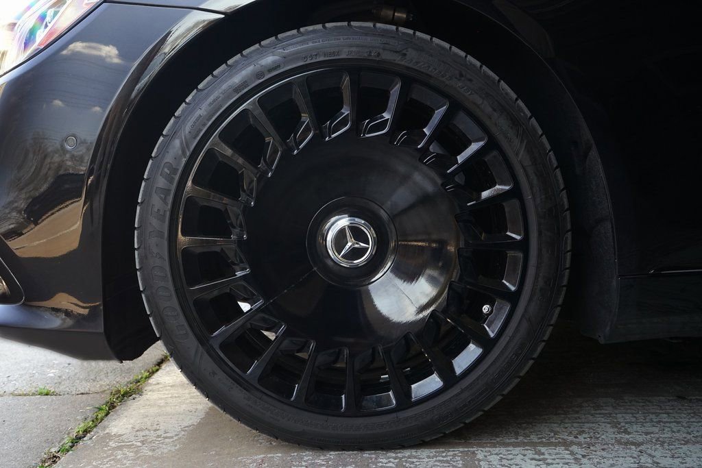 Used 2019 Mercedes-Benz Maybach S 560 4MATIC image 36