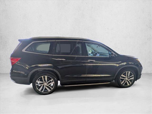 Used 2016 Honda Pilot Elite image 4