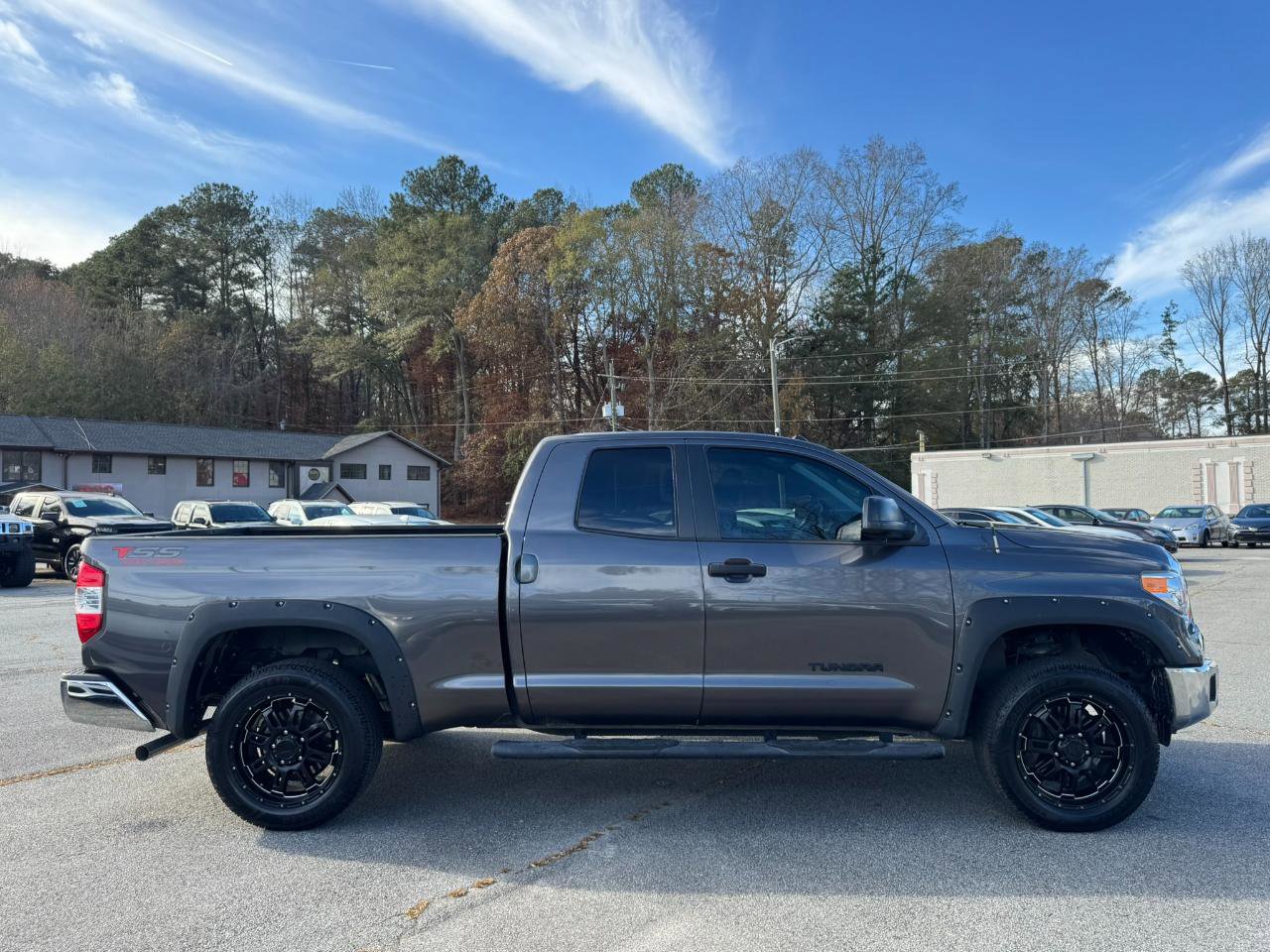Used 2014 Toyota Tundra SR5 w/ SR5 Upgrade Package RWD image 8