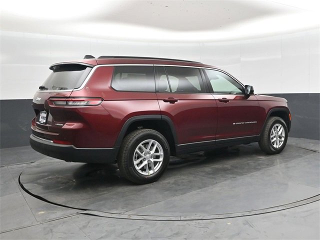 New 2025 Jeep Grand Cherokee L Laredo image 3