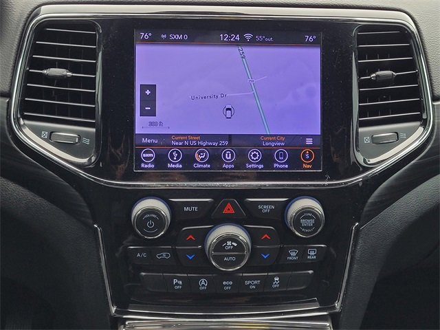 Used 2019 Jeep Grand Cherokee Laredo w/ 18" Wheel & 8.4" Radio Group image 13