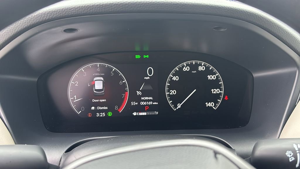 Certified 2025 Honda HR-V LX image 16