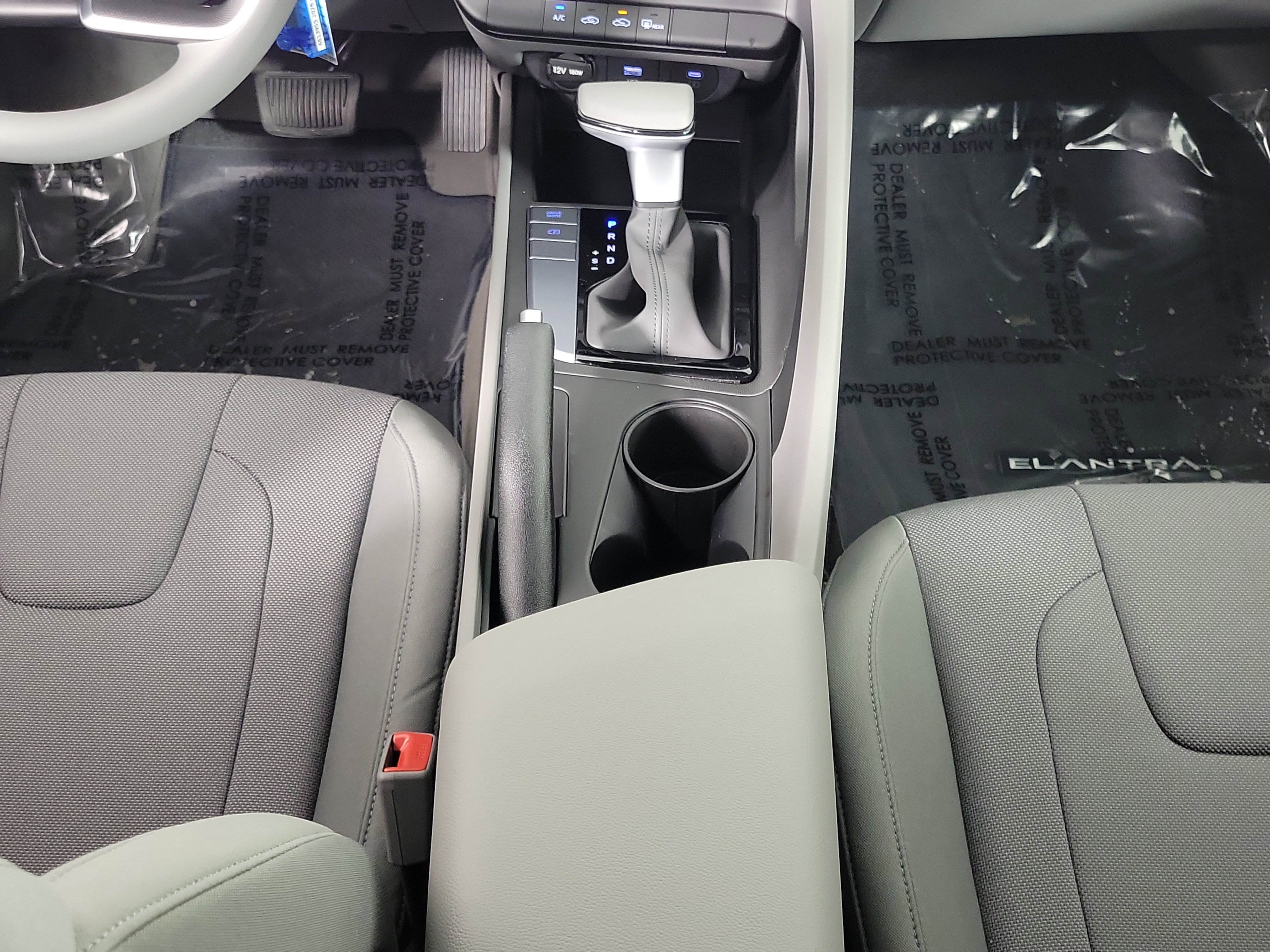 New 2026 Hyundai Elantra SE image 10