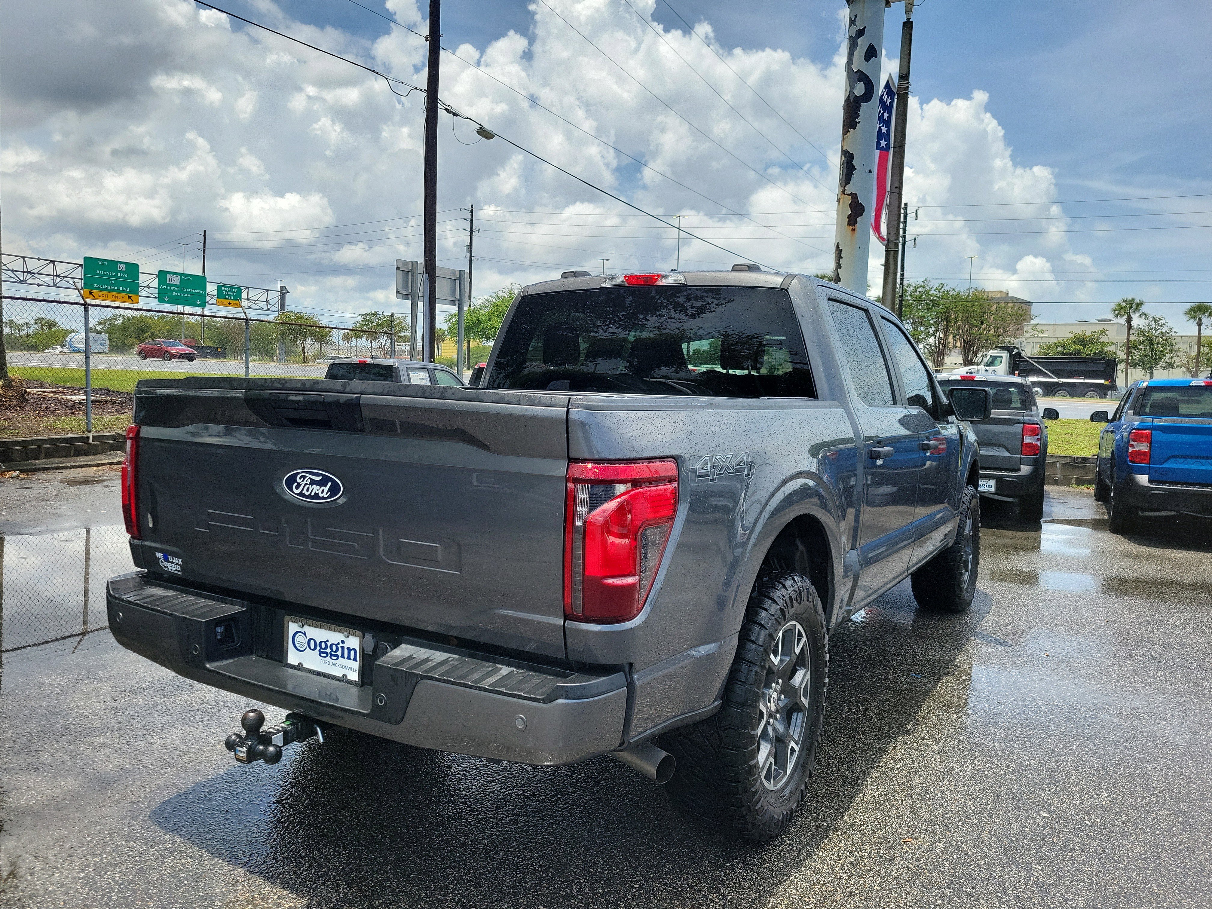 Used 2024 Ford F150 STX AWD/4WD image 3