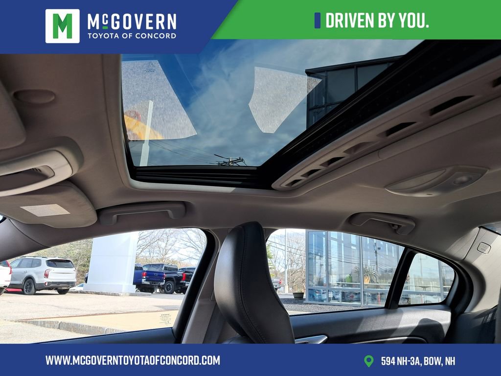 Used 2016 Volvo S60 T5 Premier image 14