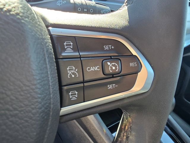 Used 2025 Jeep Compass Limited AWD/4WD image 28