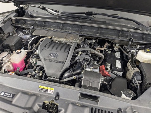 Used 2023 Toyota Highlander XLE image 37