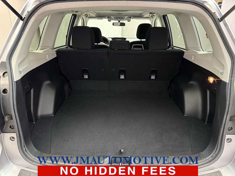 Used 2016 Subaru Forester 2.5i Premium AWD/4WD image 17