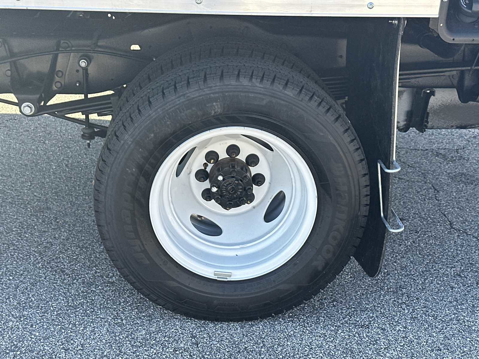 New 2026 Ford E-450 and Econoline 450 Super Duty w/ Power Equipment Group RWD image 29