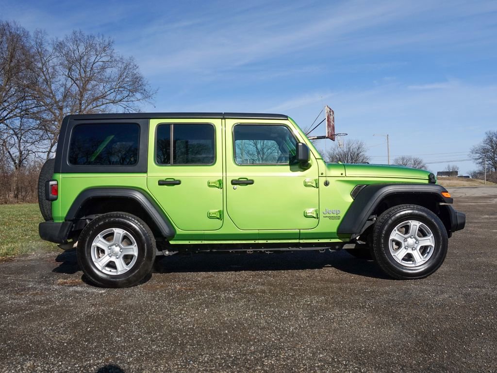 Used 2018 Jeep Wrangler Unlimited Sport S image 2