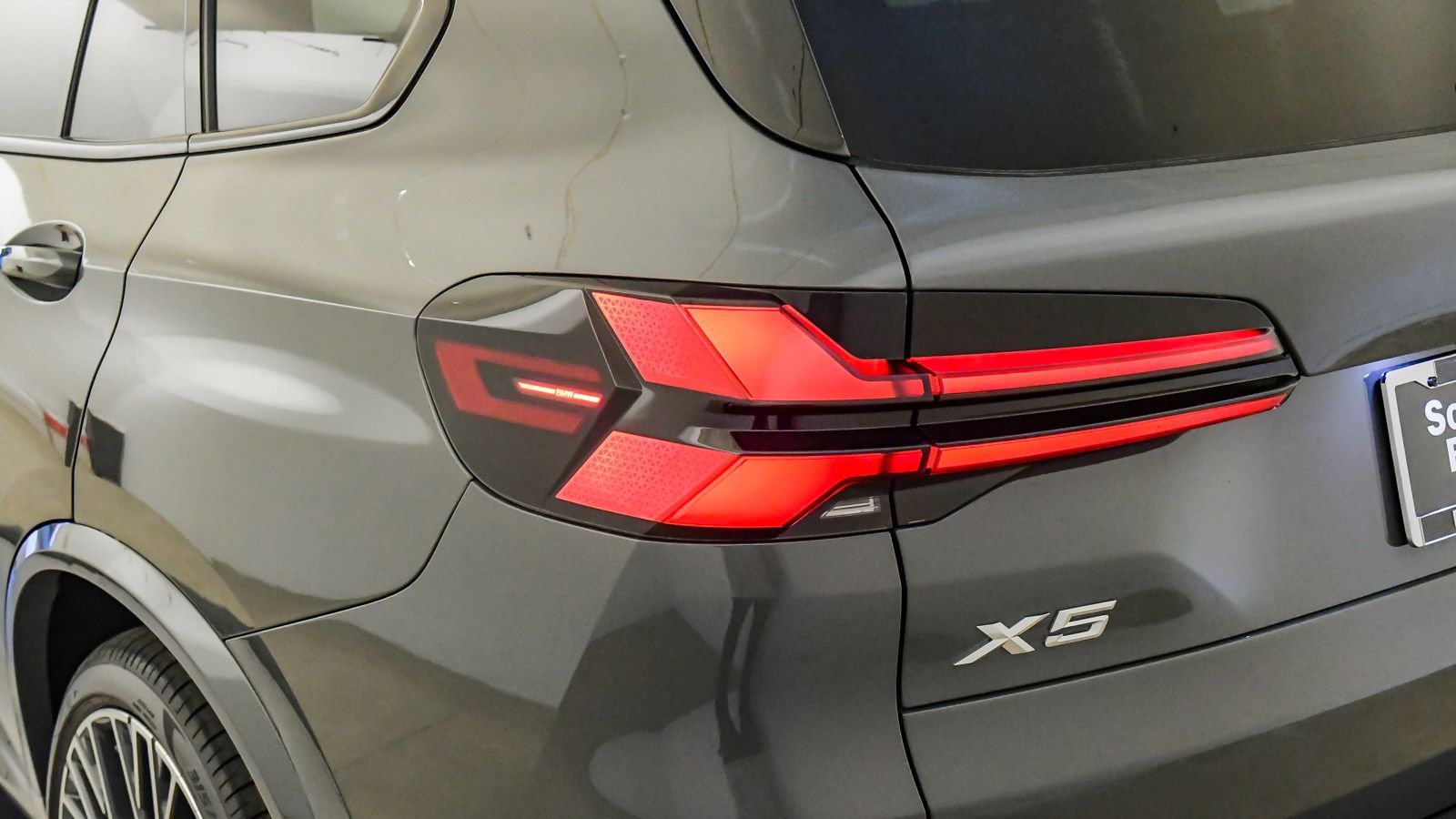 New 2026 BMW X5 xDrive40i AWD/4WD image 12