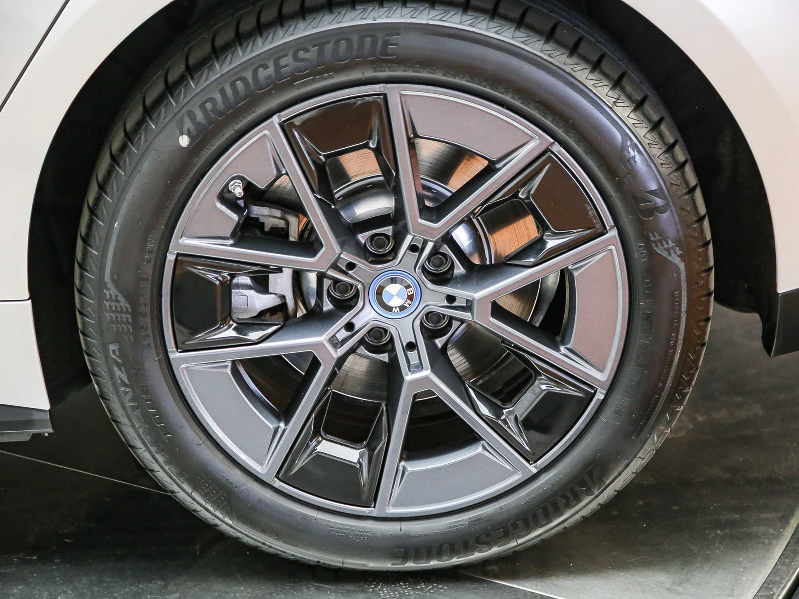 Certified 2023 BMW i4 eDrive35 w/ Premium Package RWD image 11