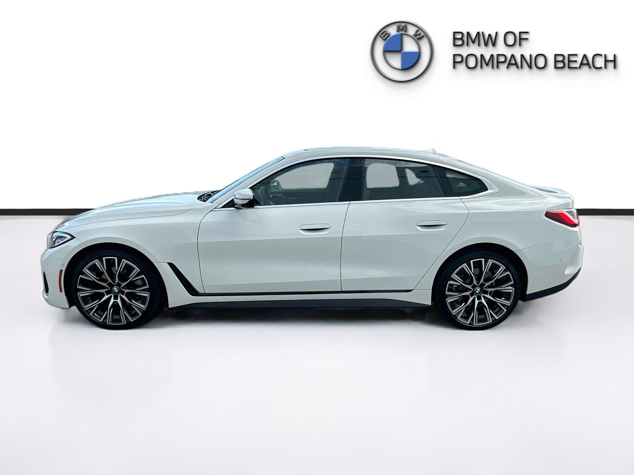 Used 2024 BMW 430i Gran Coupe w/ Premium Package RWD image 4