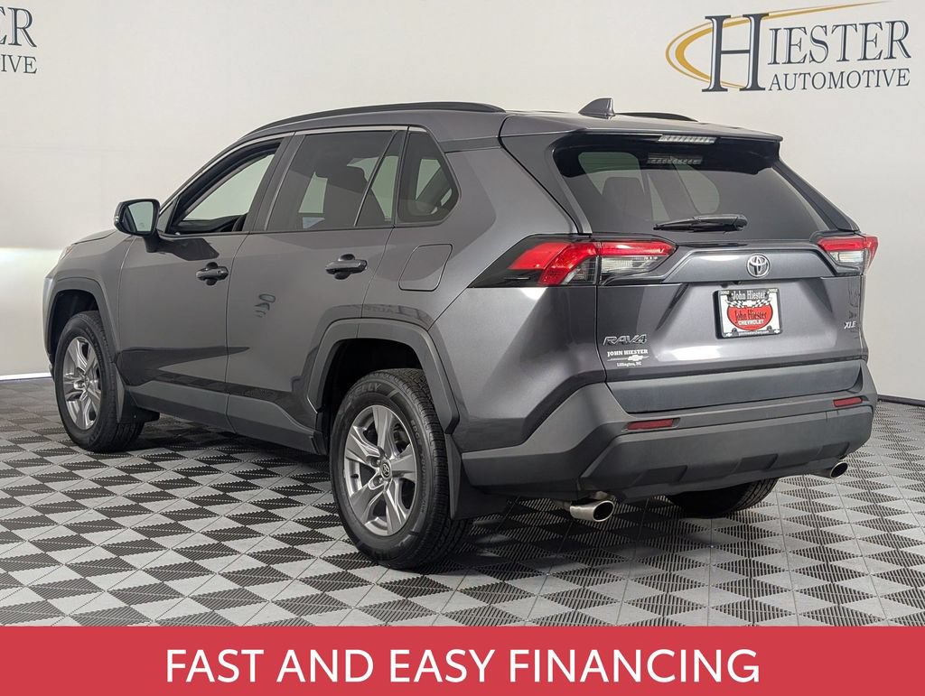 Used 2024 Toyota RAV4 XLE w/ Convenience Package FWD image 5