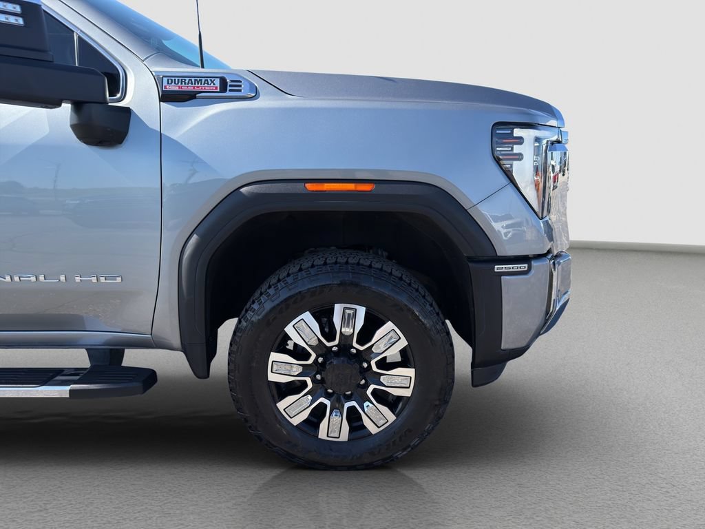 Used 2024 GMC Sierra 2500 Denali w/ Denali Reserve Package AWD/4WD image 34
