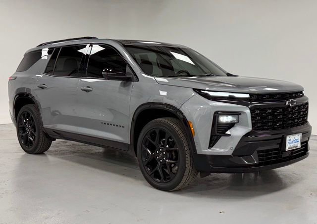 Used 2024 Chevrolet Traverse RS image 6