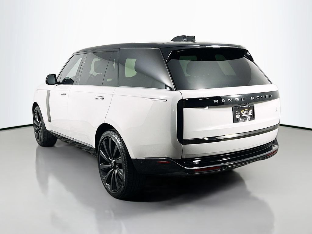 Used 2023 Land Rover Range Rover SV AWD/4WD image 7