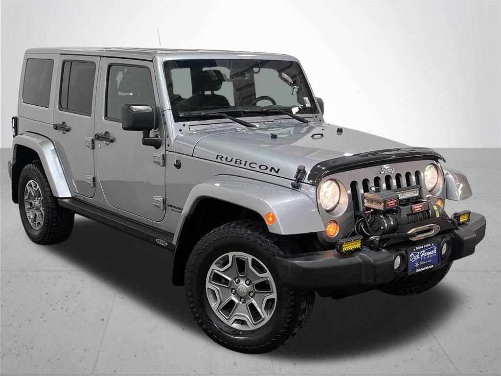 Used 2015 Jeep Wrangler Unlimited Rubicon w/ Connectivity Group AWD/4WD image 7