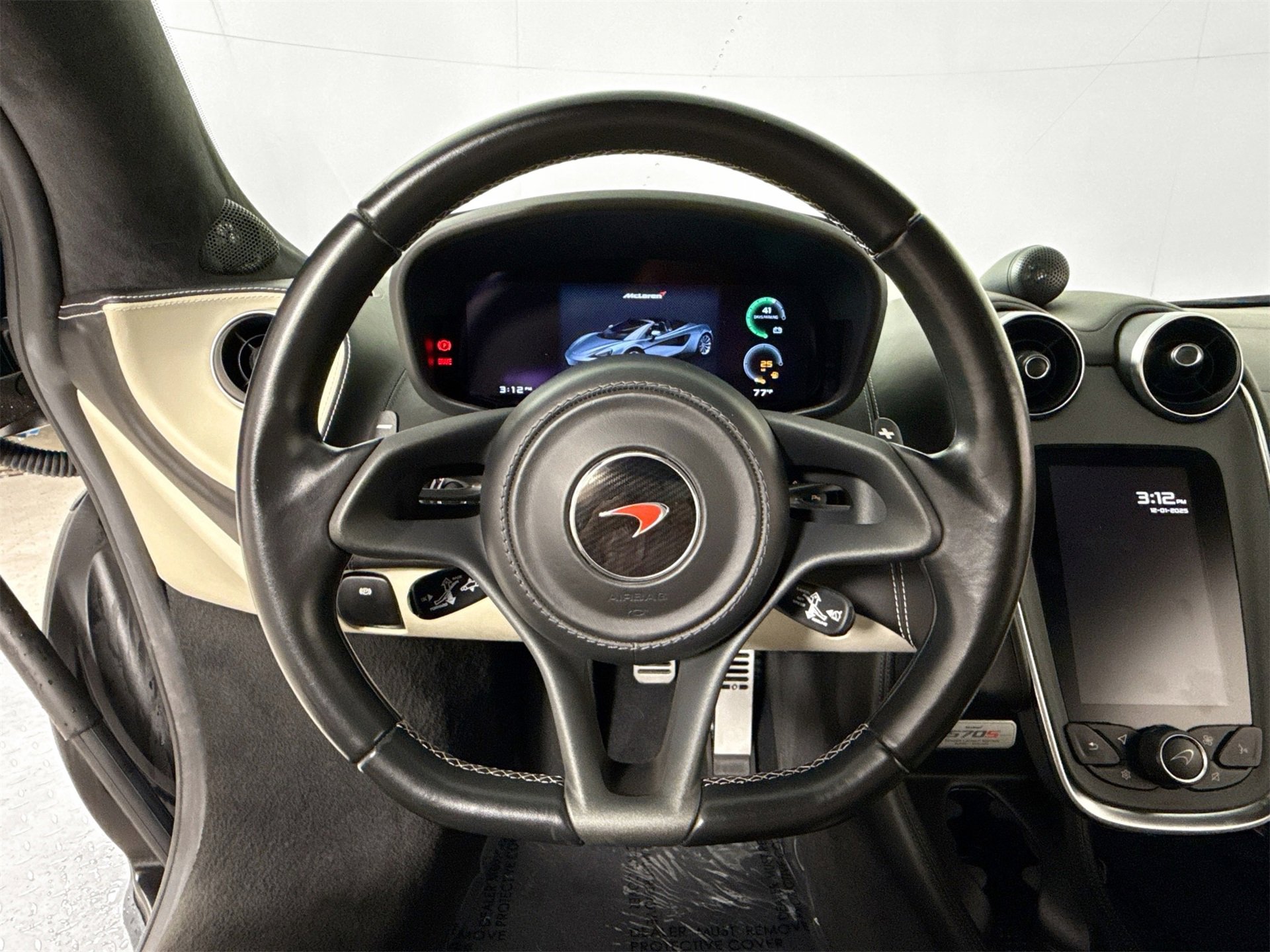 Used 2018 McLaren 570S Spider image 10