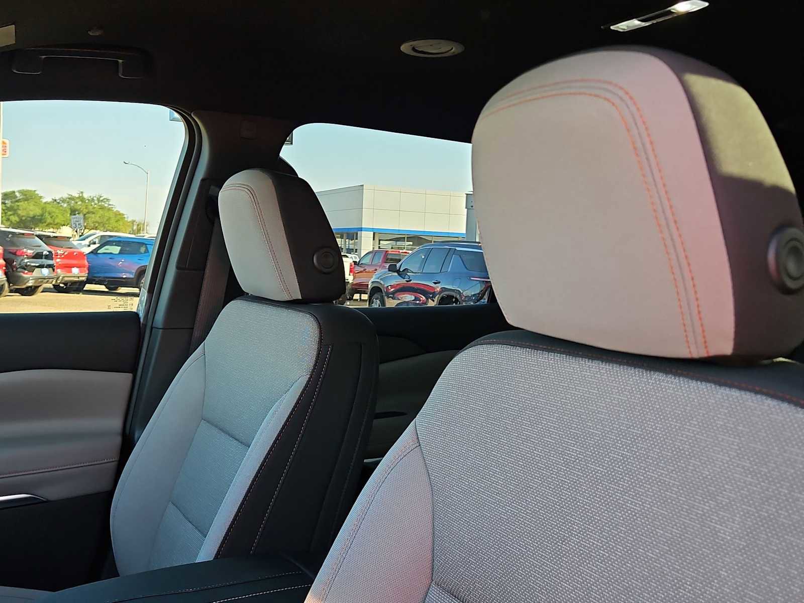 New 2026 Chevrolet Traverse LT w/ Driver Confidence Package image 18