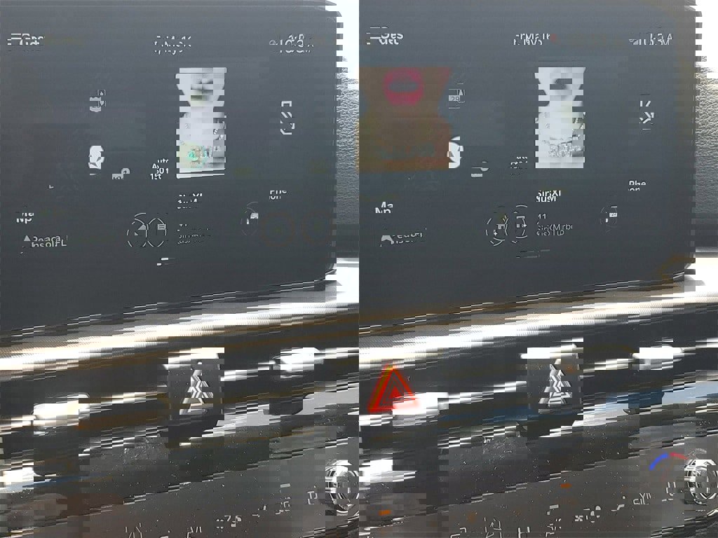 New 2026 Kia Sportage SX image 16