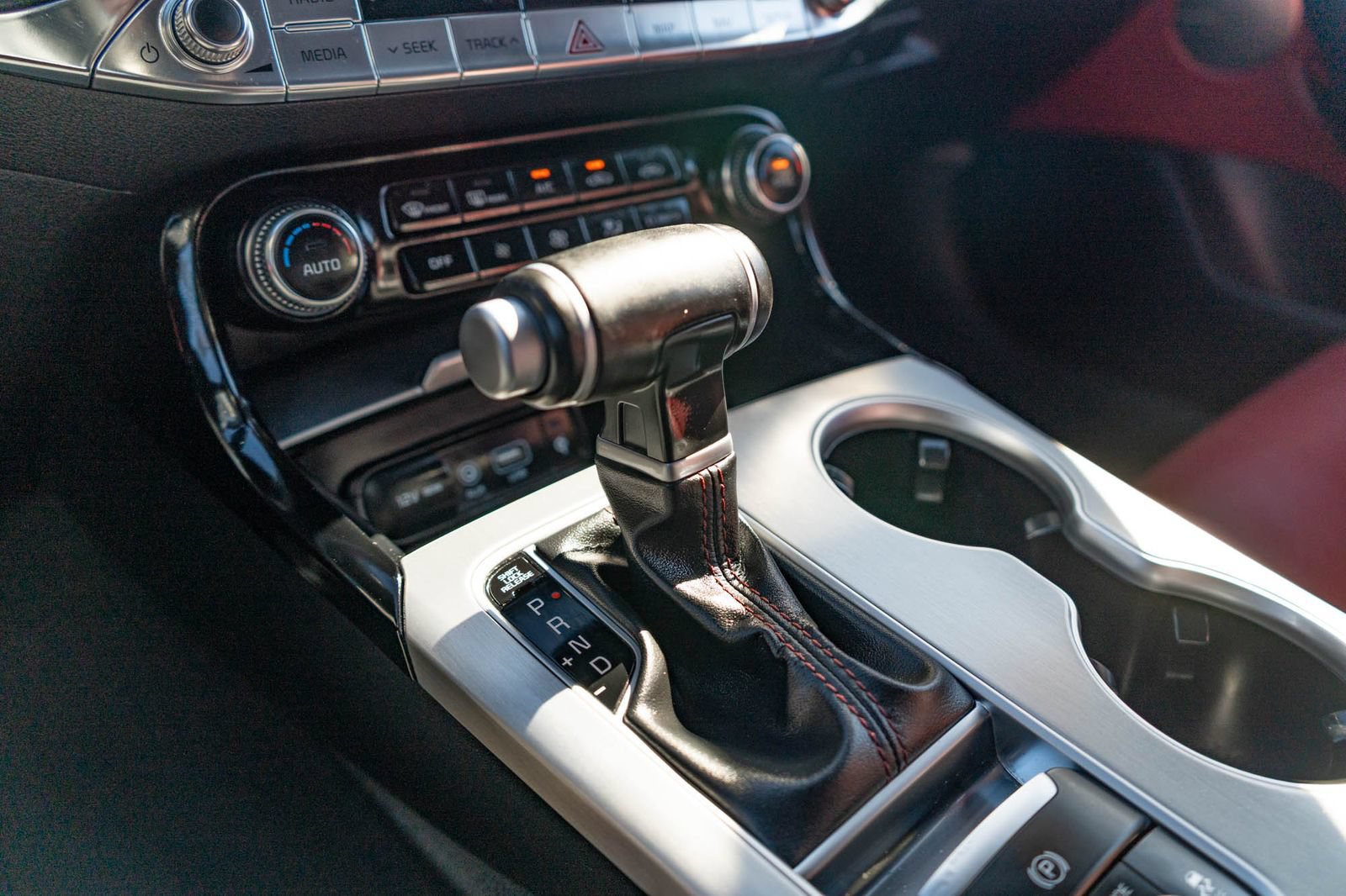 Used 2021 Kia Stinger GT1 RWD image 24