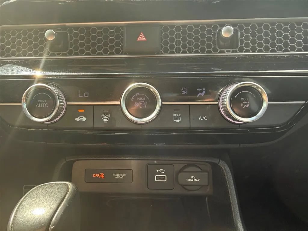 Used 2023 Honda Civic Sport image 16