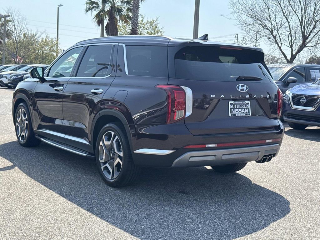 Used 2024 Hyundai Palisade Limited image 6
