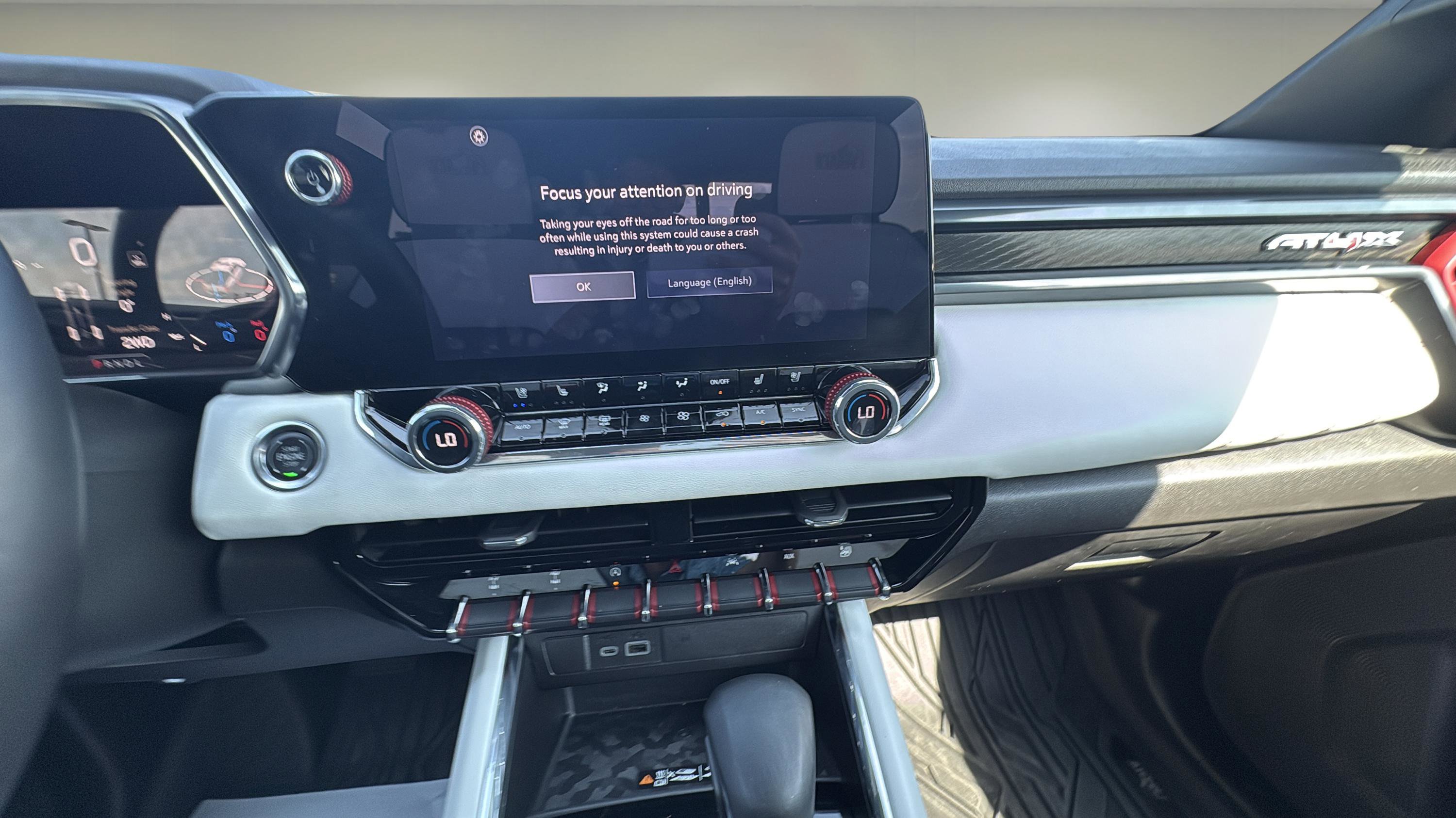 Used 2024 GMC Canyon AT4X w/ AT4X AEV Edition AWD/4WD image 19