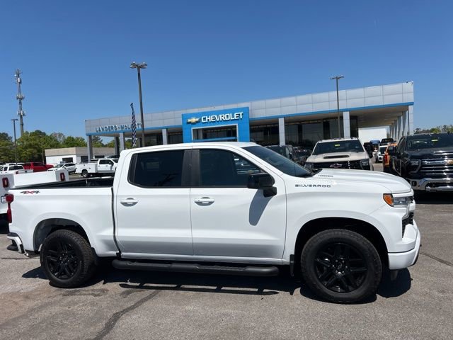 New 2026 Chevrolet Silverado 1500 RST w/ RST Select Package AWD/4WD image 2