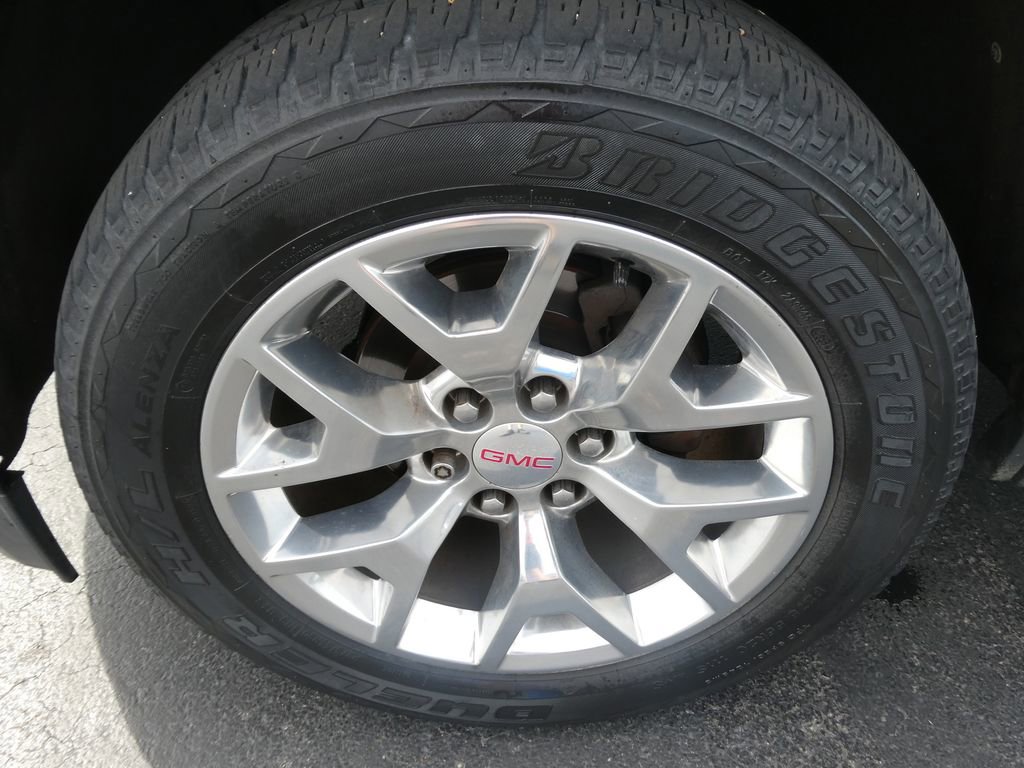 Used 2017 GMC Yukon SLE w/ SLE Value Package AWD/4WD image 10
