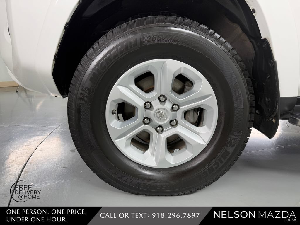 Used 2019 Toyota 4Runner SR5 Premium AWD/4WD image 11