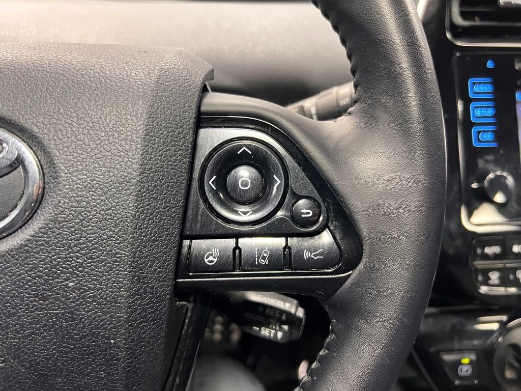 Used 2019 Toyota Prius XLE FWD image 11