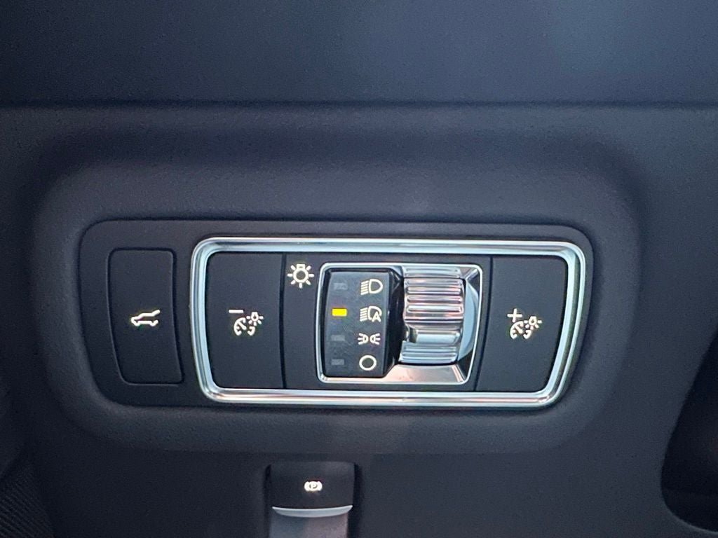 New 2026 Lincoln Nautilus Reserve w/ Jet Appearance Package AWD/4WD image 30
