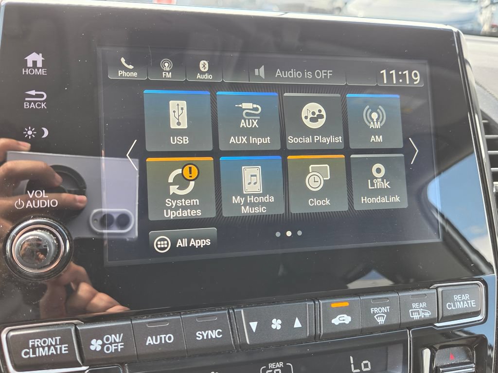 Used 2018 Honda Odyssey EX image 18