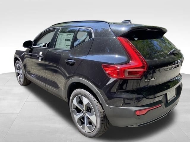 New 2026 Volvo XC40 B5 Plus w/ Protection Package Premier image 5