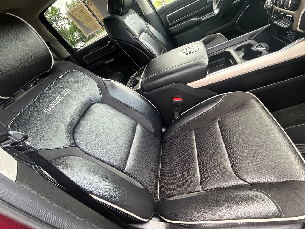 Used 2022 RAM 1500 Laramie AWD/4WD image 43