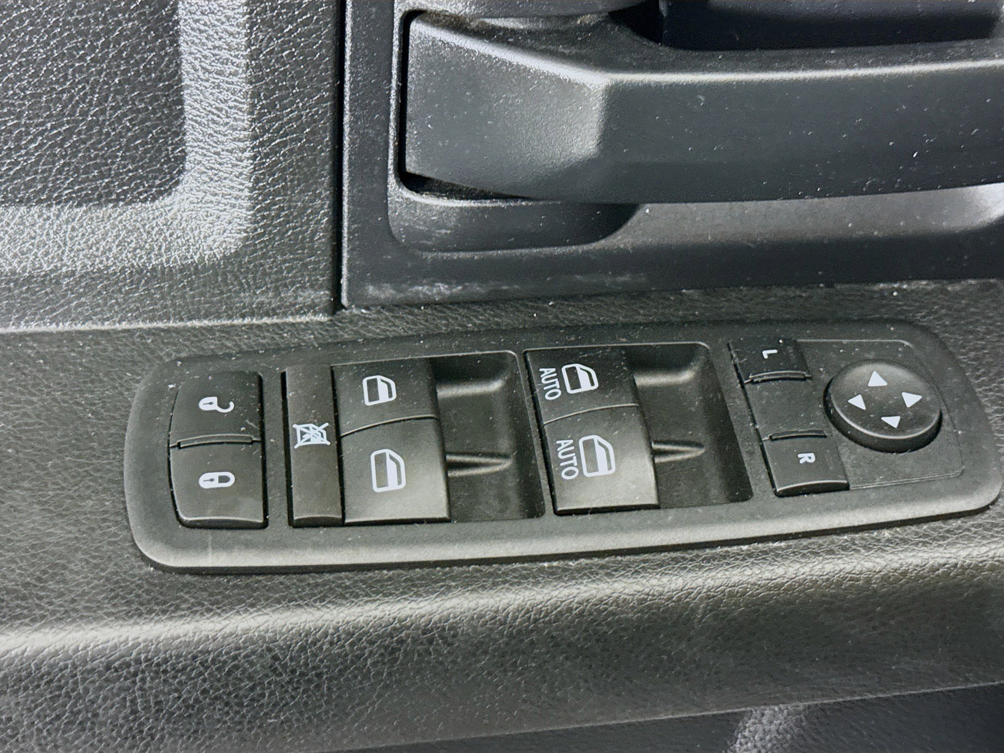 Used 2017 RAM 1500 Tradesman w/ Popular Equipment Group image 23