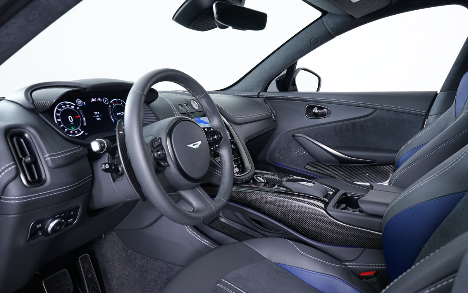 Used 2023 Aston Martin DBX 707 AWD/4WD image 21