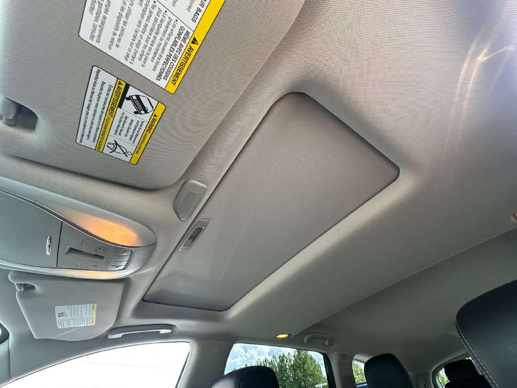 Used 2020 INFINITI QX60 Luxe w/ Essential Package FWD image 30
