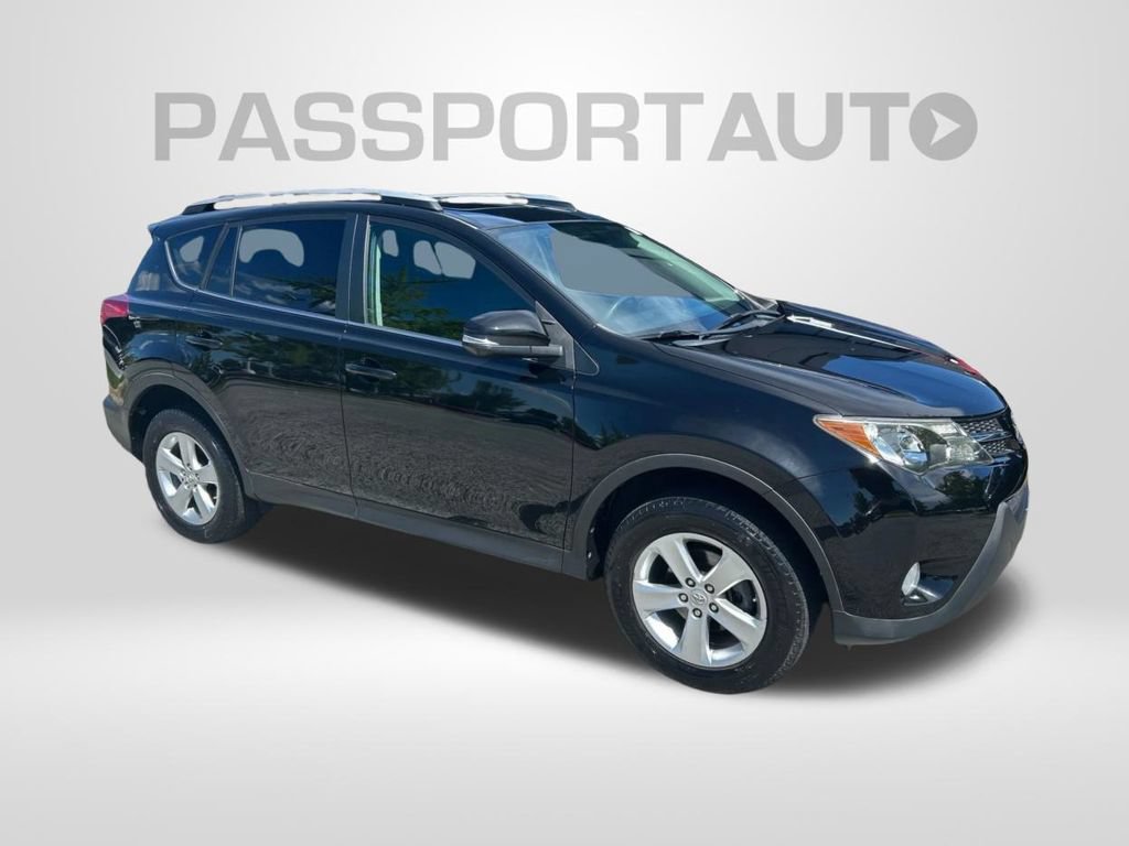 Used 2013 Toyota RAV4 XLE AWD/4WD image 3