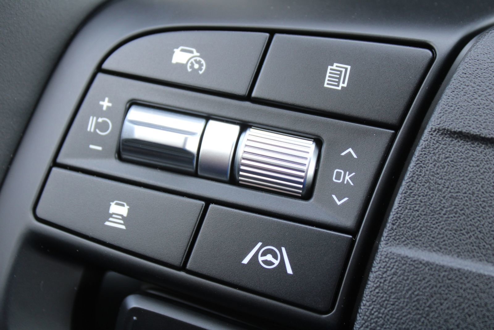 New 2026 Kia Sportage SX Prestige image 28