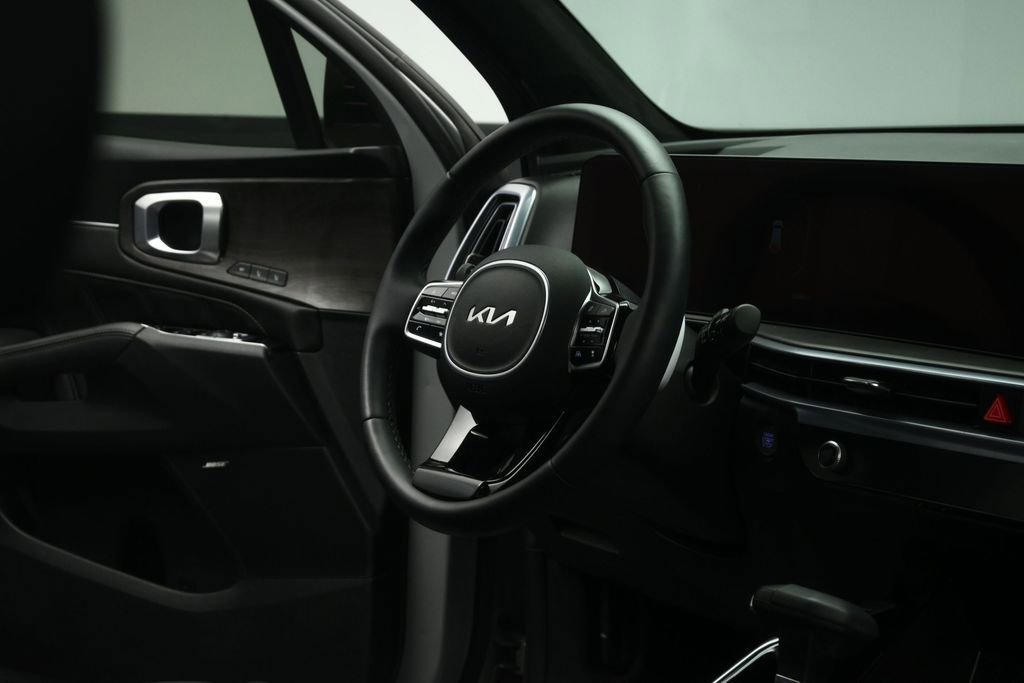 Certified 2024 Kia Sorento SX Prestige AWD/4WD image 62