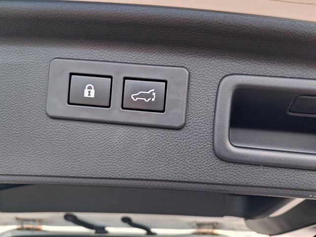 Used 2023 Subaru Forester Limited image 14
