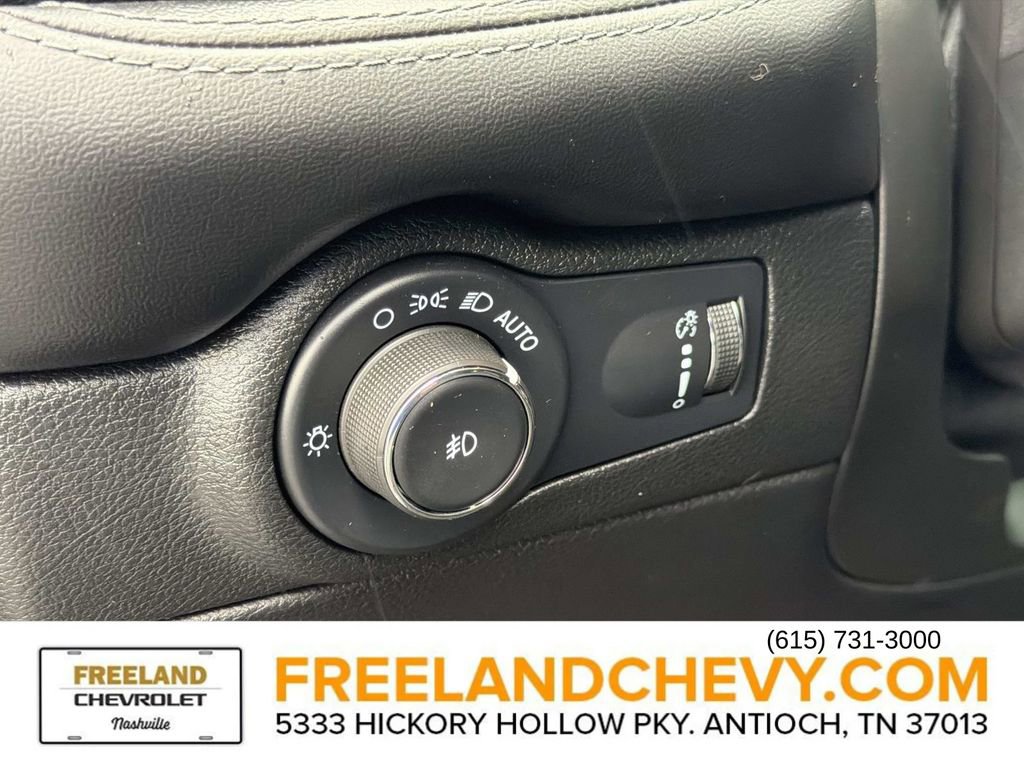 Used 2022 Dodge Durango GT image 33