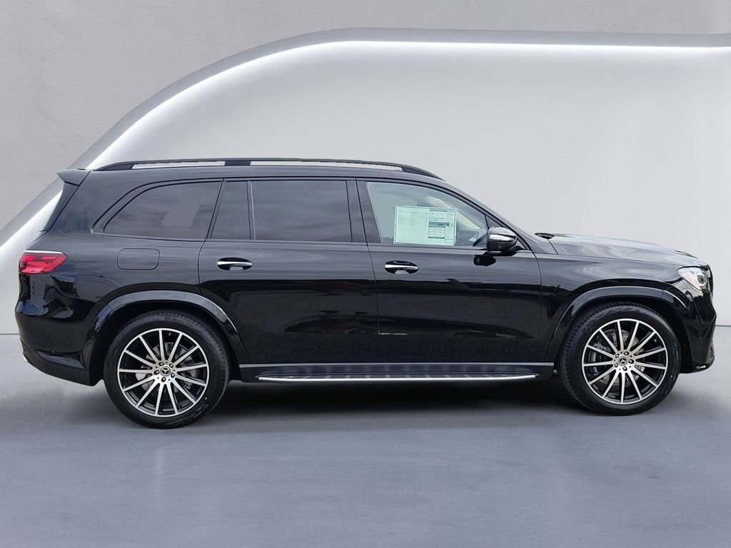 New 2026 Mercedes-Benz GLS 450 4MATIC image 3