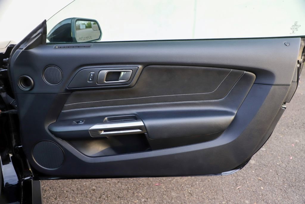 Used 2018 Ford Mustang Shelby GT350 w/ Electronics Package image 49