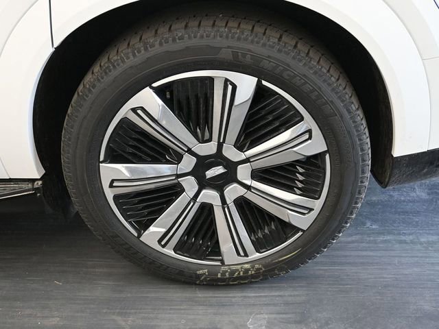New 2025 Cadillac Escalade IQ Luxury 1 image 12