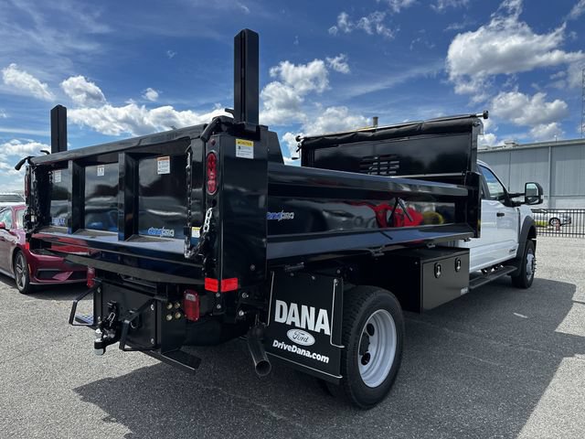 New 2026 Ford F550 4x4 Crew Cab image 5