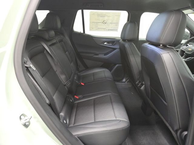 New 2026 Chevrolet Equinox LT w/ Convenience Package II image 26